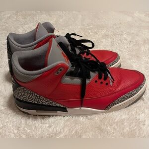 Air Jordan 3 Retro SE - Fire Red / Cement Grey - Men's US 13 - CK5692-600